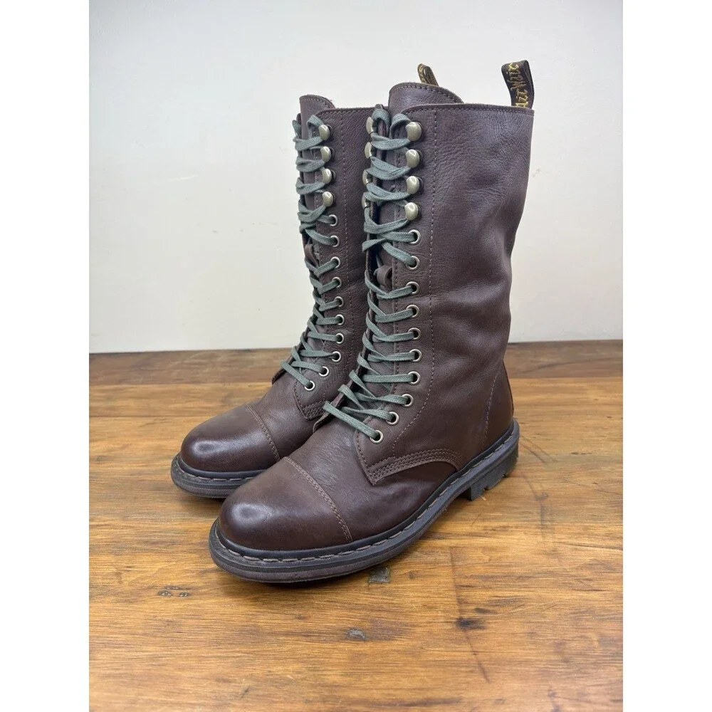 Dr. Martens pre owned